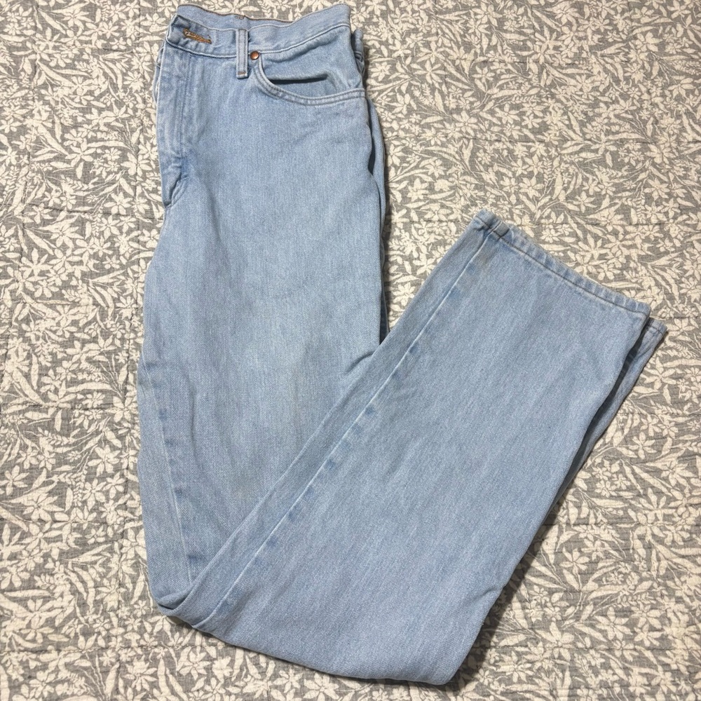 Wrangler Light Wash Cowboy Cut Jeans
